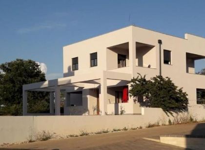 Mari - Close to the Sea & Parking - A2