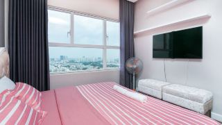 sunrise-city-luxury-2br-sw-pool-15th