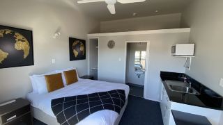 lknz-lodge-and-cafe