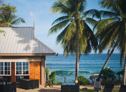 Tropikist Beach Hotel & Resort