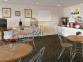 days-inn-by-wyndham-everett
