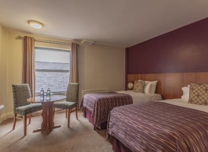 Silverbirch Hotel