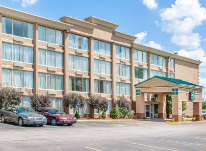 퀄리티 인 & 스위트 라파예트 라파예트