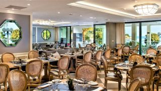 royal-princess-hotel