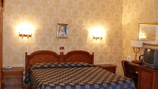 hotel-pace-helvezia