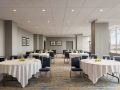 embassy-suites-by-hilton-toronto-airport