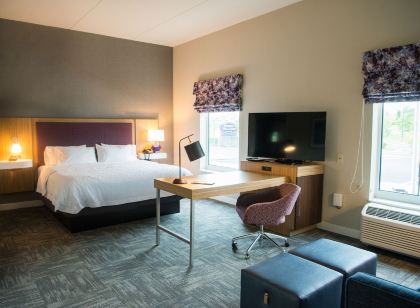 Hampton Inn & Suites Warrington Horsham