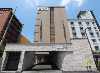 춘천 소나무 호텔