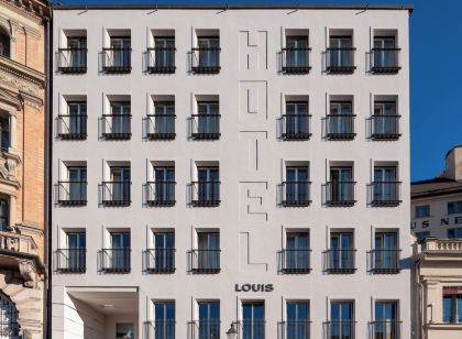 Louis Hotel