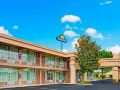 days-inn-by-wyndham-clarksville-tn