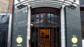 hub-by-premier-inn-london-westminster-saint-james-park
