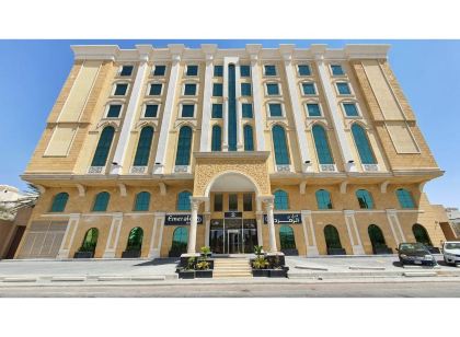 Sunday Emerald Hotel