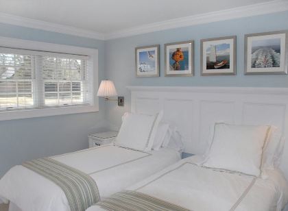 Southampton Village Motel