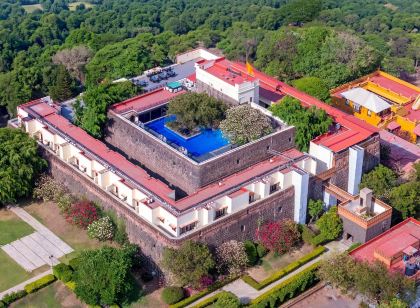 Fort Jadhavgadh -A Gadh Heritage Hotel