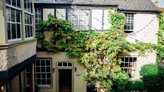 the-crown-and-thistle