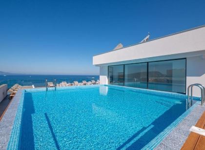 Glow Boutique Hotel & Suites