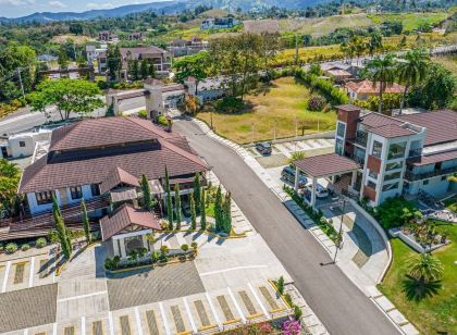 Vista del Campo Country Club & Villas