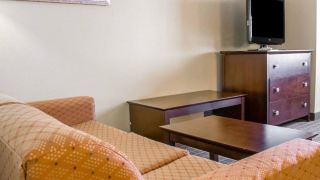 comfort-suites-huntsville-research-park-area