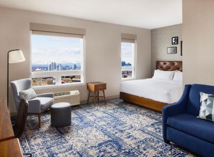 卡爾加里機場福朋喜來登飯店