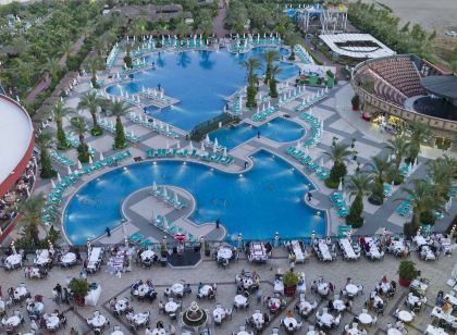 Delphin Palace Hotel