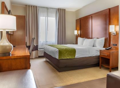 Comfort Suites