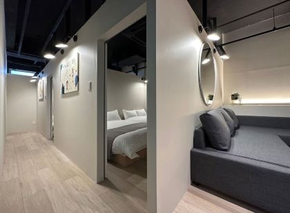 Small Hotel - Hostel