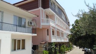 lacin-apart-otel