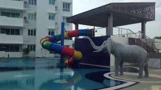 homelite-resort-water-theme-park-condominium