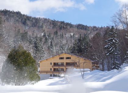 トムラウシ温泉東大雪荘