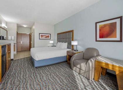 Best Western Plus Peppertree Inn at Omak