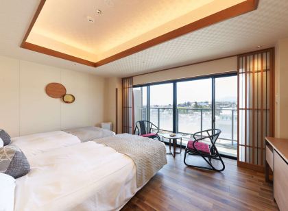 이자카 호텔 주라쿠