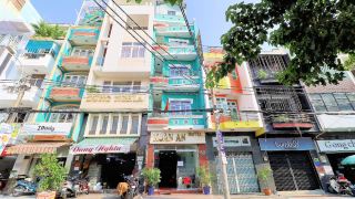 reddoorz-near-vincom-cong-hoa