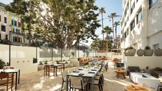 hilton-santa-monica-hotel-and-suites