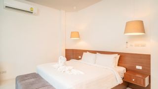 resto-sea-resort-baan-krut