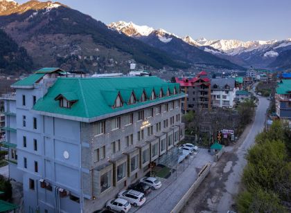 Coral Resort and Spa Centrally Heated Mountain Side Resort Manali