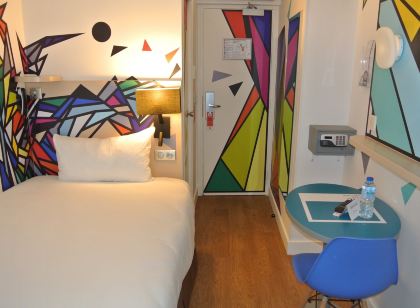 Hôtel ibis Styles Paris Maine Montparnasse