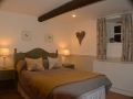 the-castle-arms-inn
