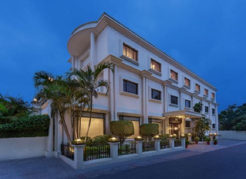 La Place Sarovar Portico Lucknow