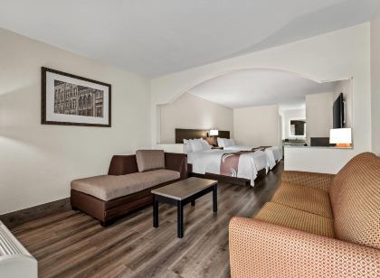 凱藝套房飯店-近羅賓斯空軍基地