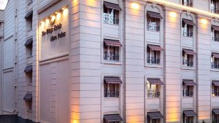 the-wings-hotels-neva-palas
