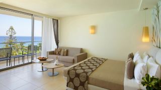the-ixian-grand-and-all-suites