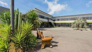 151-on-london-motel-and-conference-centre