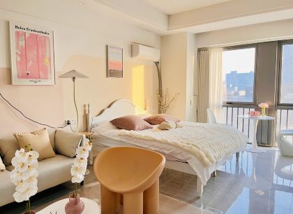 悅享民宿(寶龍廣場店)