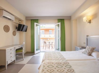 Hotel Playa Sol