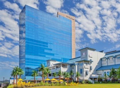 River Spirit Casino Resort