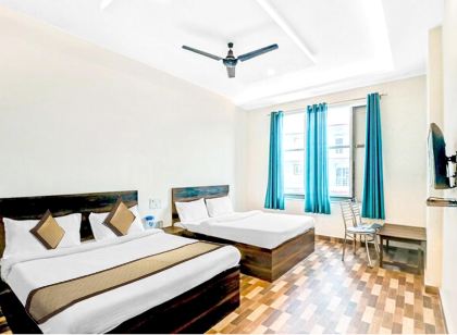 Hotel-N-V-Palace