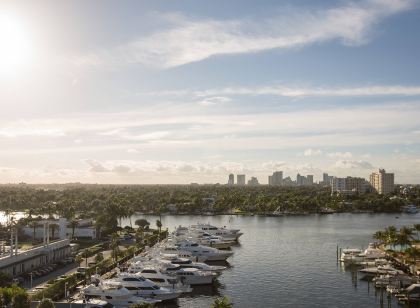 Courtyard by Marriott Oceanside Fort Lauderdale Beach