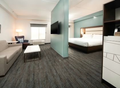 Four Points by Sheraton Fayetteville Fort Liberty