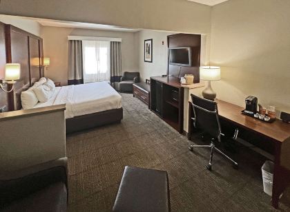 Comfort Suites Peoria Sports Complex