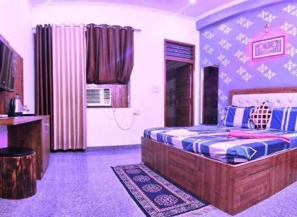Taj Street Hostel